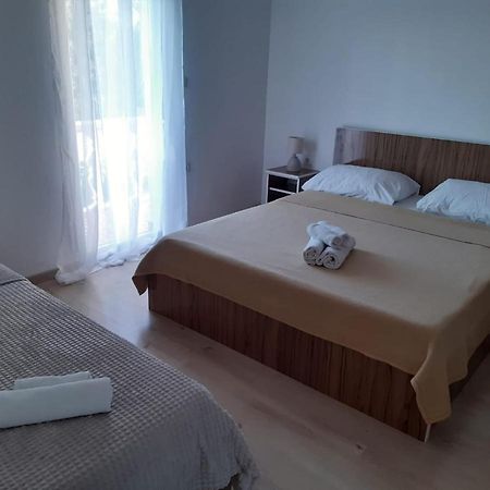Apartment Luka Bibinje Buitenkant foto