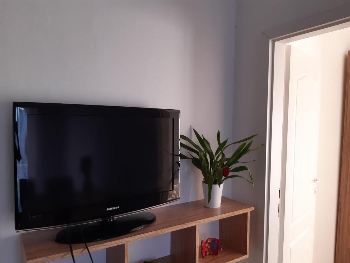 Apartment Luka Bibinje Buitenkant foto